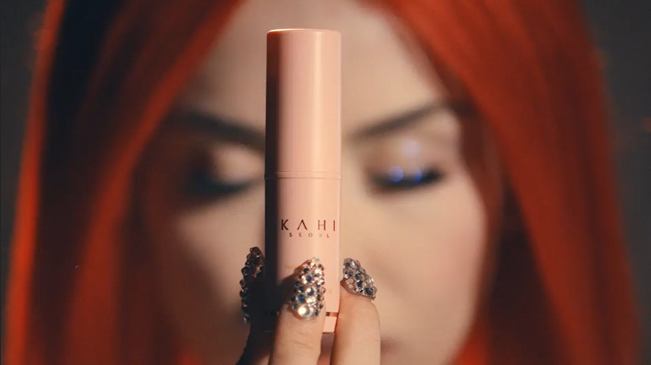 KAHI × AVA MAX